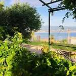 Scilla E Cariddi Konukevi