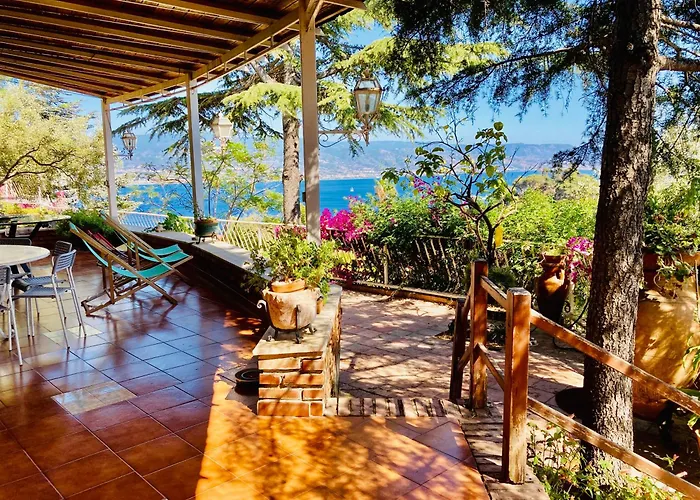 Casa de hóspedes Scilla E Cariddi